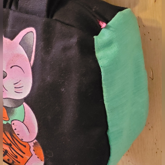 Handmade, hand-painted Chinese Fortune Cat handbag. - Picture 9 of 10